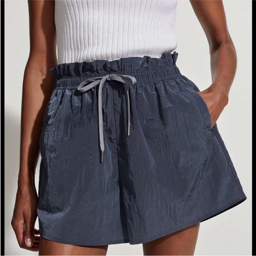 Varley tulair high rise short 3 slate blue